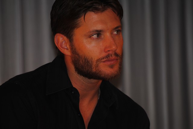Jensen Ackles Fotoğrafı