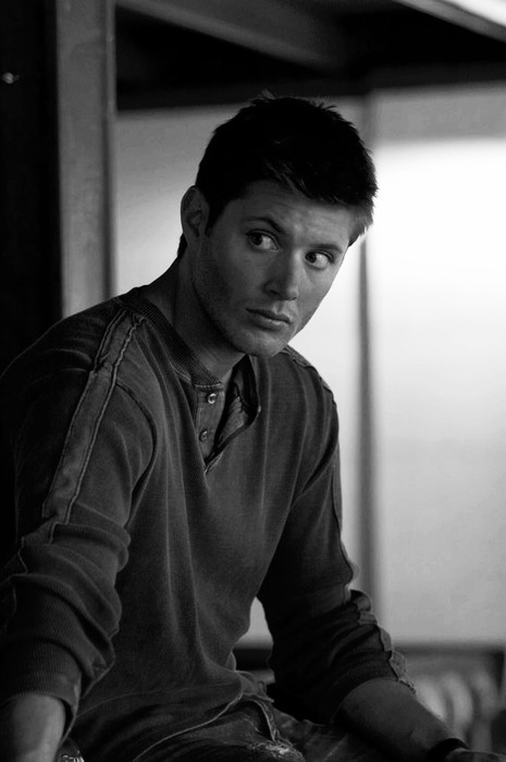 Jensen Ackles Fotoğrafı