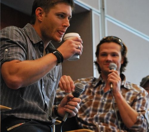 Jensen Ackles Fotoğrafı