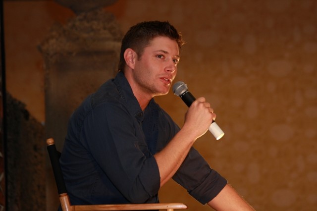 Jensen Ackles Fotoğrafı