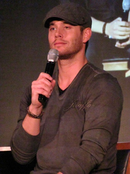 Jensen Ackles Fotoğrafı