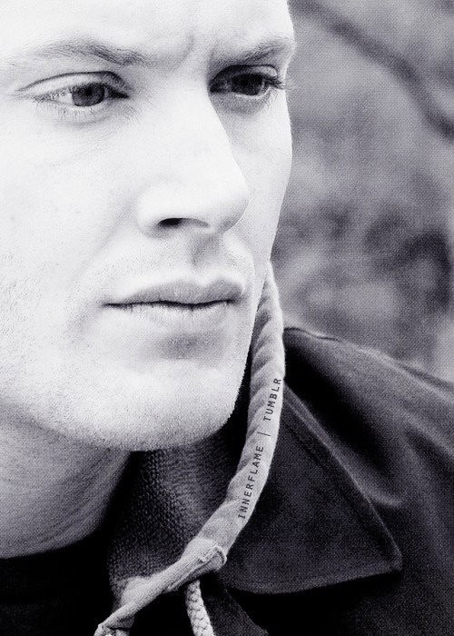 Jensen Ackles Fotoğrafı
