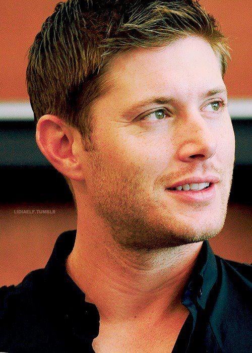 Jensen Ackles Fotoğrafı