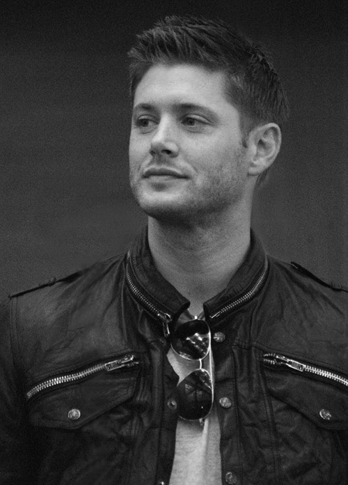 Jensen Ackles Fotoğrafı