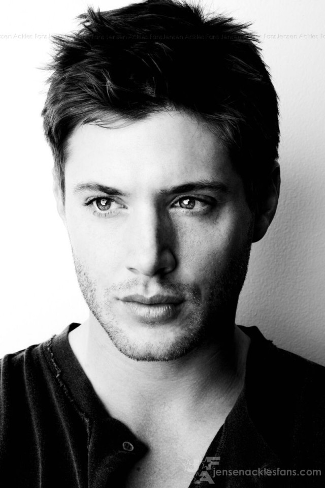 Jensen Ackles Fotoğrafı