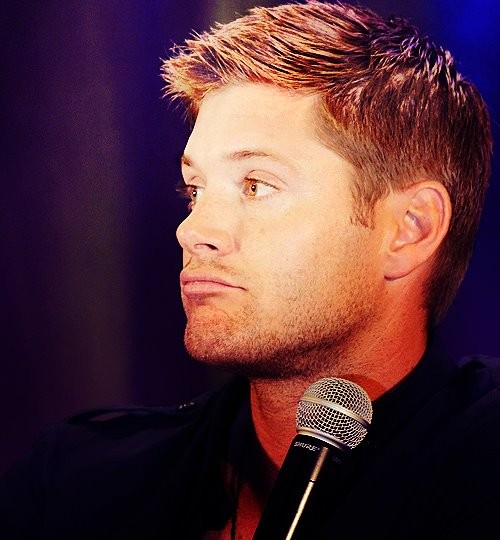 Jensen Ackles Fotoğrafı