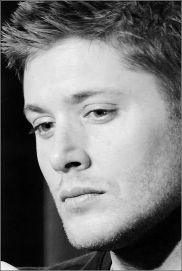 Jensen Ackles Fotoğrafı