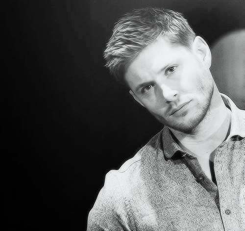 Jensen Ackles Fotoğrafı
