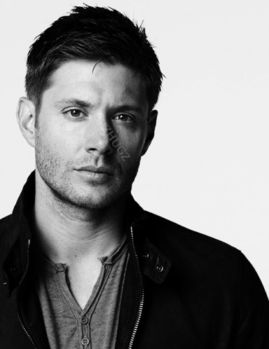 Jensen Ackles Fotoğrafı