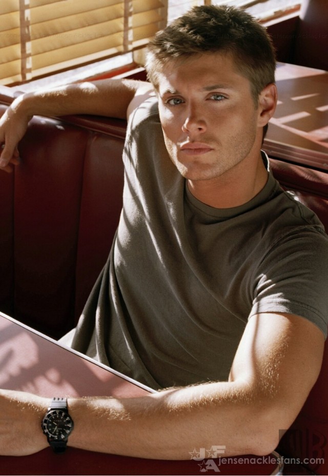 Jensen Ackles Fotoğrafı