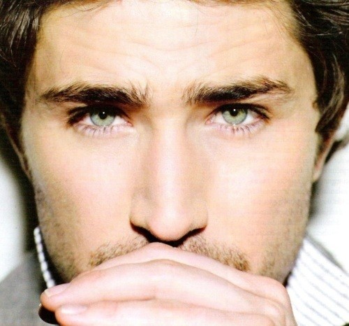 Matt Dallas fotoğrafı