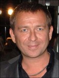 Sean Pertwee fotoğrafı