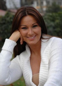 Pınar Altuğ Fotoğrafı