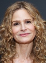 Kyra Sedgwick fotoğrafı