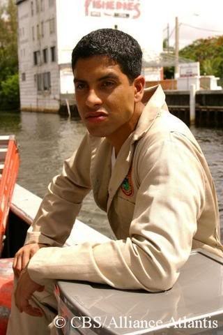 Adam Rodriguez fotoğrafı