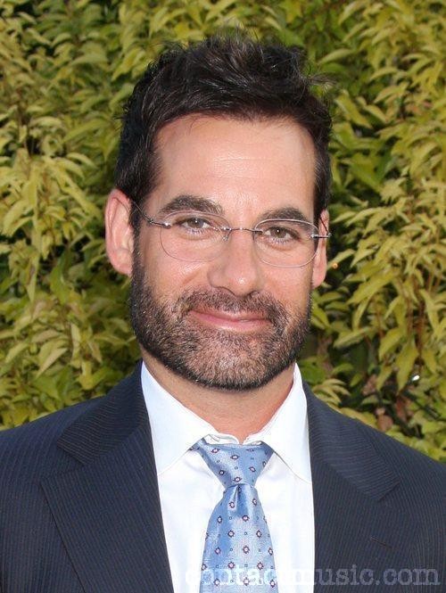 Adrian Pasdar Fotoğrafı