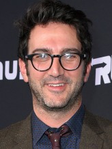 Josh Schwartz fotoğrafı