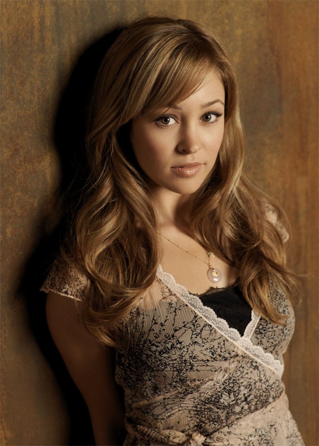 Autumn Reeser Fotoğrafı