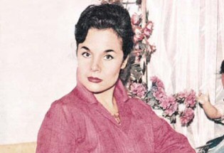 Muhterem Nur fotoğrafı