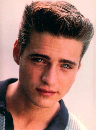 Jason Priestley fotoğrafı