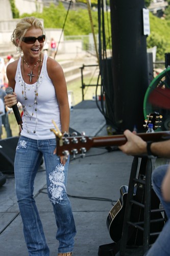 Katrina Elam fotoğrafı