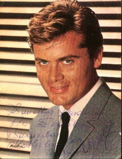 Tamer Yiğit fotoğrafı