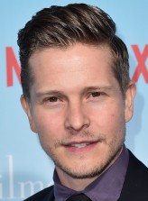 Matt Czuchry fotoğrafı