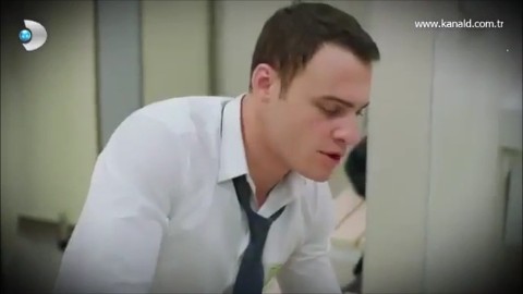 Kerem Bürsin Fotoğrafı