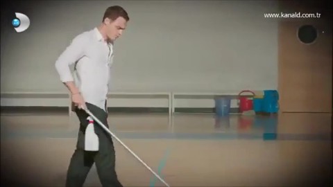 Kerem Bürsin Fotoğrafı