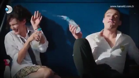 Kerem Bürsin Fotoğrafı