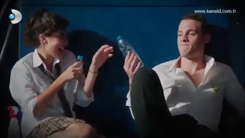 Kerem Bürsin Fotoğrafı