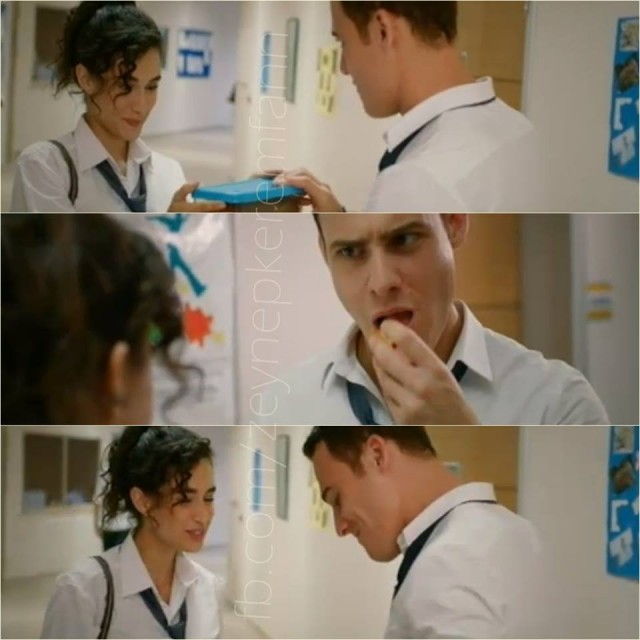 Kerem Bürsin Fotoğrafı