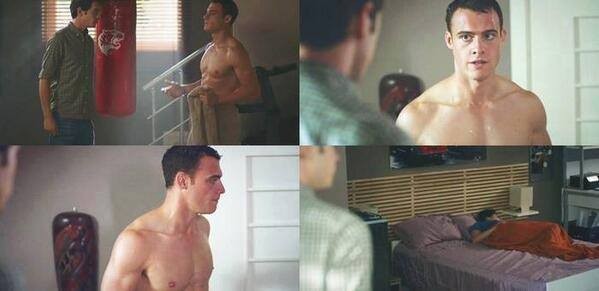 Kerem Bürsin Fotoğrafı