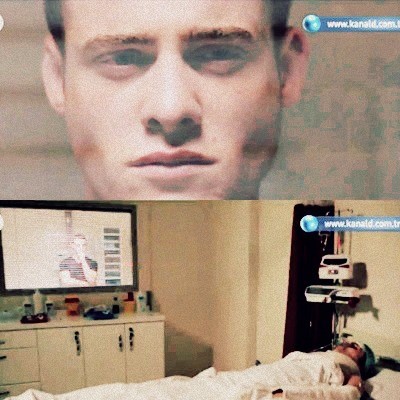 Kerem Bürsin Fotoğrafı