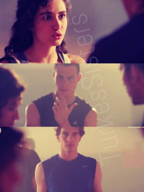 Kerem Bürsin Fotoğrafı