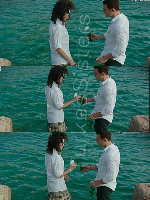 Kerem Bürsin Fotoğrafı