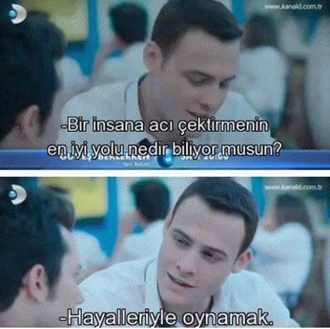 Kerem Bürsin Fotoğrafı