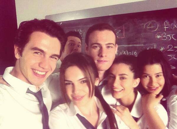 Kerem Bürsin Fotoğrafı