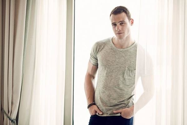 Kerem Bürsin Fotoğrafı