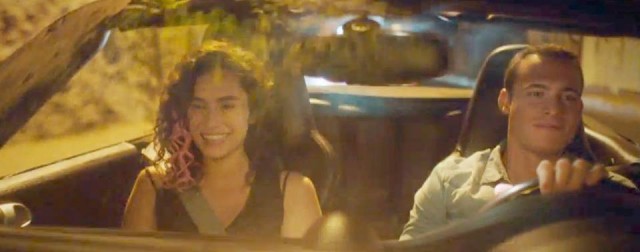 Kerem Bürsin Fotoğrafı