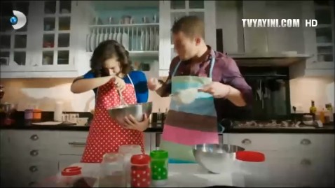 Kerem Bürsin Fotoğrafı