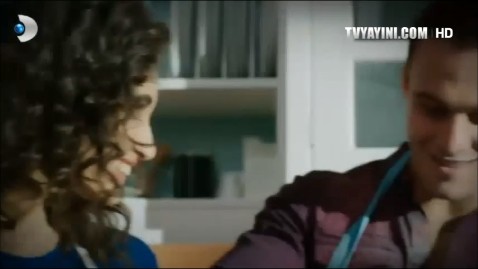 Kerem Bürsin Fotoğrafı