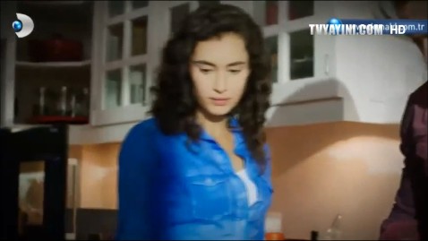 Kerem Bürsin Fotoğrafı