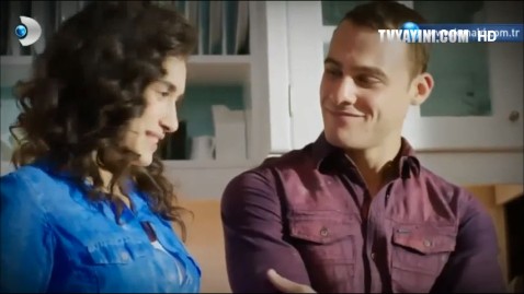 Kerem Bürsin Fotoğrafı