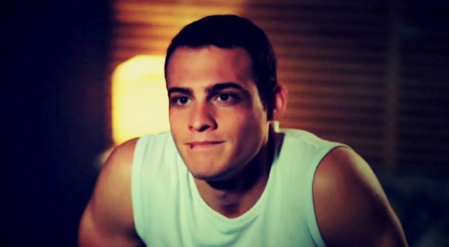 Kerem Bürsin Fotoğrafı