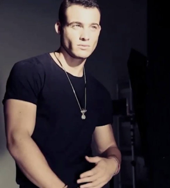 Kerem Bürsin Fotoğrafı