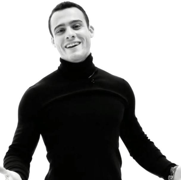 Kerem Bürsin Fotoğrafı