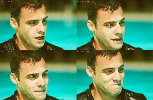 Kerem Bürsin Fotoğrafı