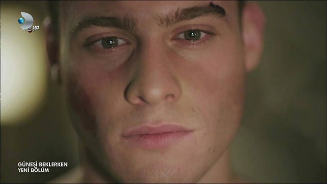 Kerem Bürsin Fotoğrafı