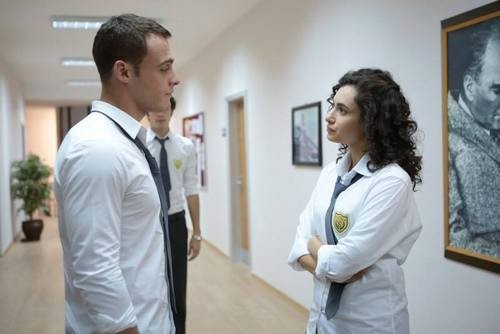 Kerem Bürsin Fotoğrafı